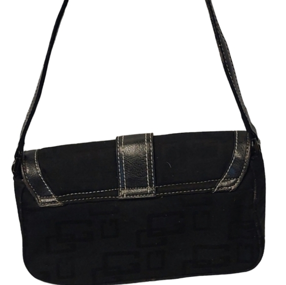 Guess small Satchel Purse hand bag Logo magnetic closure zippered inner … - Picture 3 of 7